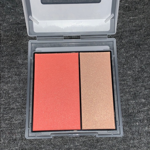 Mary Kay mineral cheek color duo - Picture 2 of 2